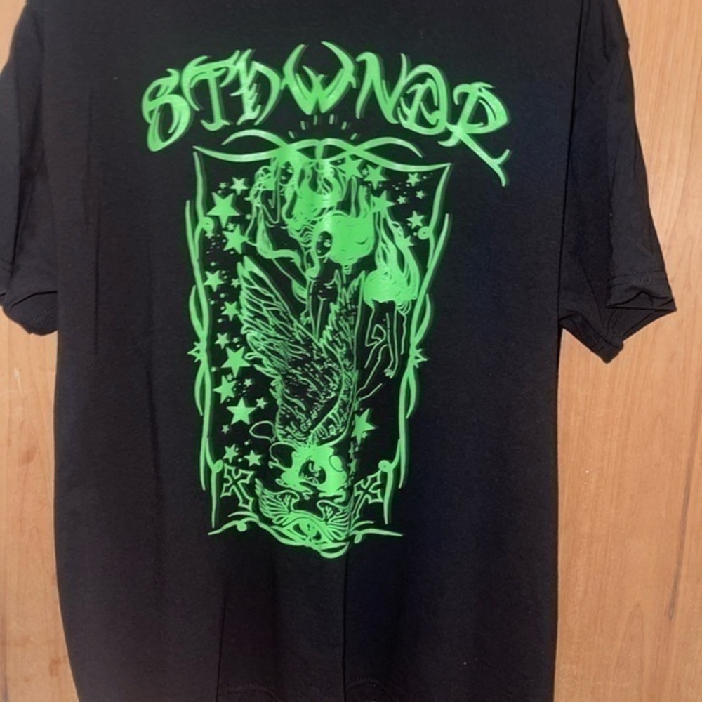 Graphic t-shirt 8thwndr